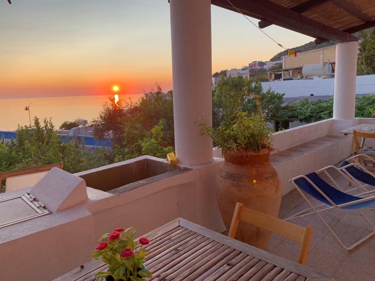Casa Mare Blu Hotel Ginostra Exterior foto
